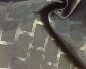 Porcellana Lisci il tessuto del poliestere ricoperto poliuretano di superficie per la borsa del panno fornitore