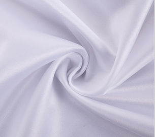 Porcellana Il poliestere della saia della pelle della pesca tricotta il tessuto 75 * colore su misura conteggio del filato 150D fornitore